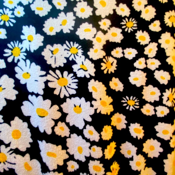 Vibe Sportswear Women’s Daisy Dress - Size L - Picture 2 of 3